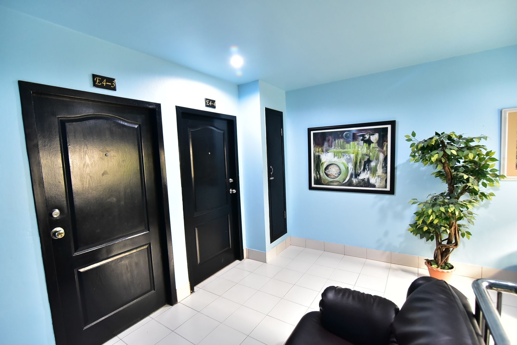 De Apartment Pattaya Exteriör bild